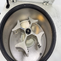 Eppendorf 5810R Refrigerated Centrifuge image 3